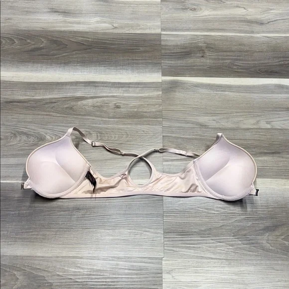 Victoria's Secret Animal Print Bra - Beige and Cream - Picture 4 of 6